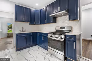 213 Franklin St, Hightstown, NJ 08520 - Photo 1