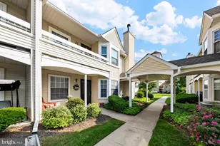 28 Powell Ct, Hightstown, NJ 08520 - Photo 1