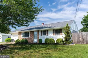 8 Shelley Ln, Hamilton Township, NJ 08690 - Photo 1