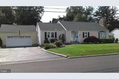 109 Orchard Avenue, Hightstown, NJ 08520 - Photo 1