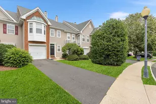 303 Bollen Ct, Pennington, NJ 08534 - Photo 1