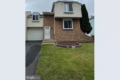 47 Geraldine Road, East Windsor Township, NJ 08520 - Photo 1