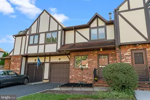9 Aragon Ct, Trenton, NJ 08628 - Photo 1