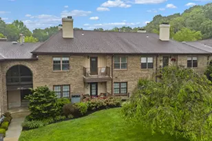 516 Wellington Pl, Matawan, NJ 07747 - Photo 1