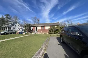 8 Gordon St, Allentown, NJ 08501 - Photo 1