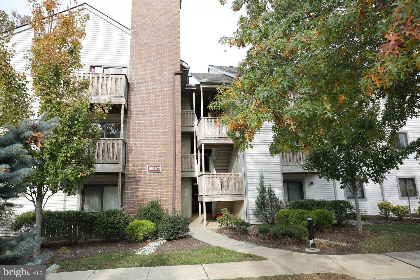 1512 Ravens Crest Dr, Plainsboro Township, NJ 08536 MLS NJMX2001050