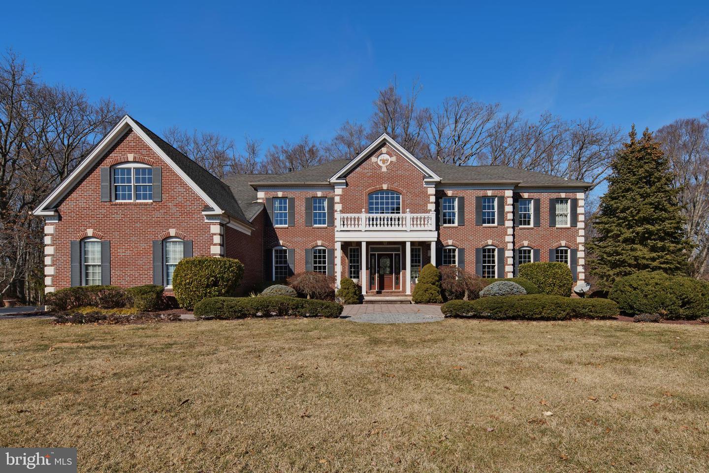 5 Shady Brook Ln, Cranbury Township, NJ 08512 MLS NJMX2001818