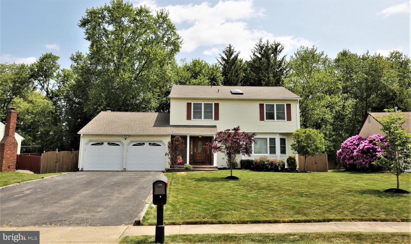 13 Rebecca Ct, Dayton, NJ 08810 MLS NJMX2004736 Coldwell Banker