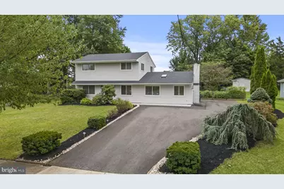 12 Calvin Road, Kendall Park, NJ 08824 - Photo 1