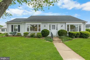 381 Old Nassau Rd, Monroe Township, NJ 08831 - Photo 1