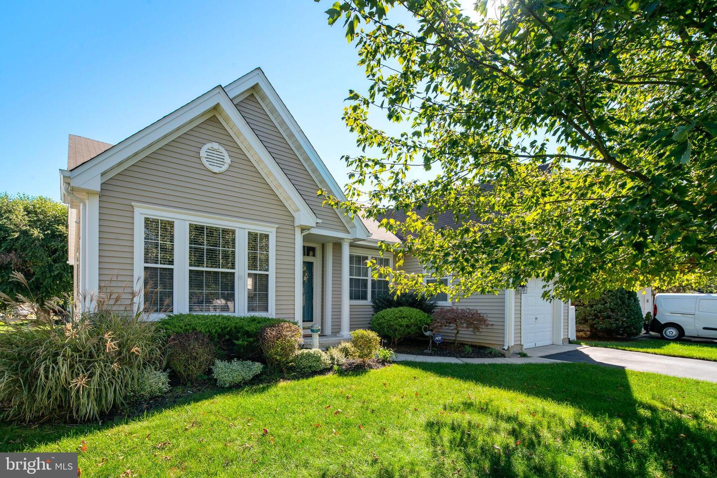 94 Mirage Blvd, Barnegat, NJ 08005 MLS NJOC2003908 Coldwell Banker