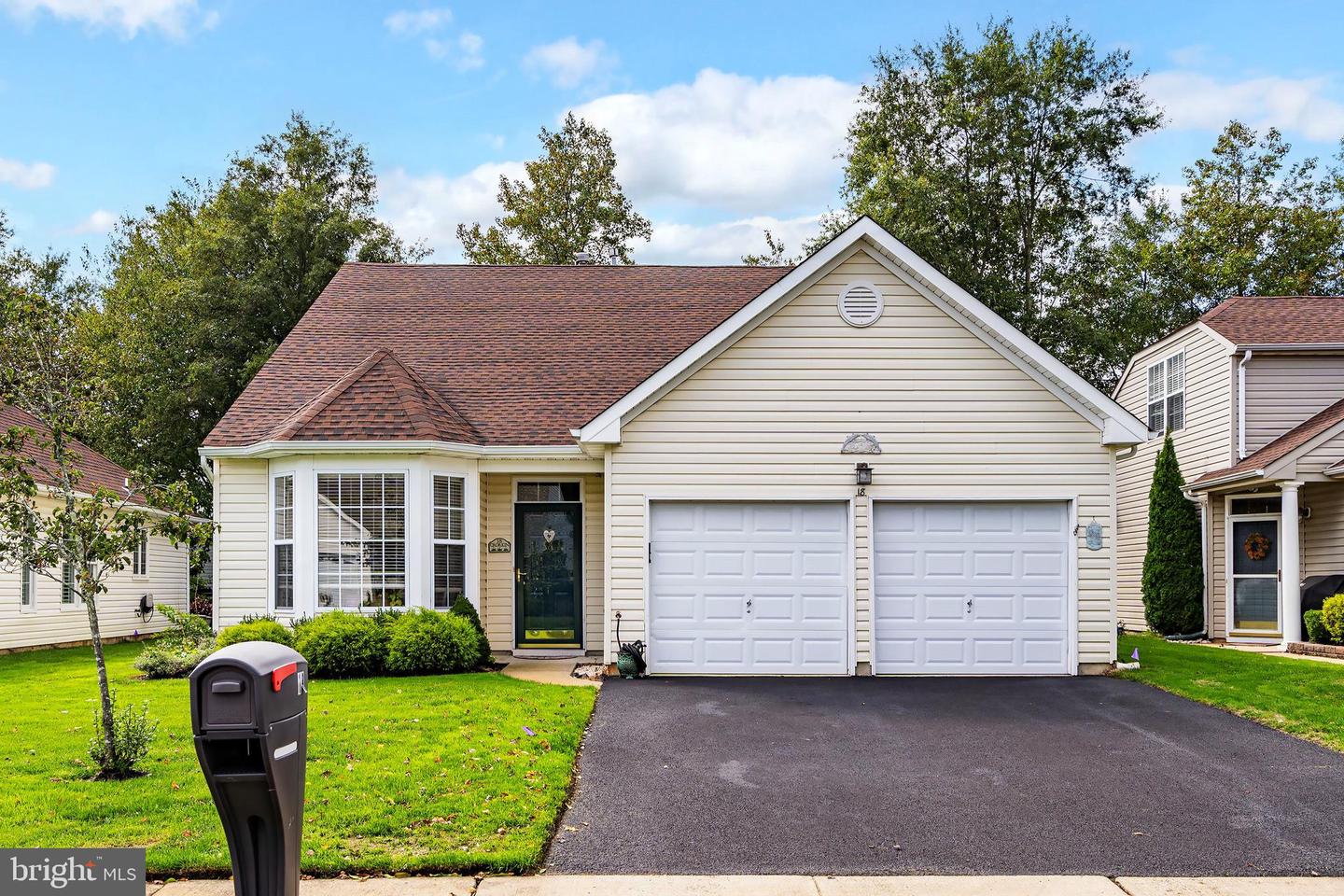 18 Sunflower Ln, Brick, NJ 08724 MLS NJOC2021830 Coldwell Banker