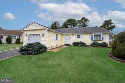 16 Leighton Court, Berkeley, NJ 08757 - Photo 1