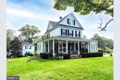 201/ 199 Cedar Street, Tuckerton, NJ 08087 - Photo 1