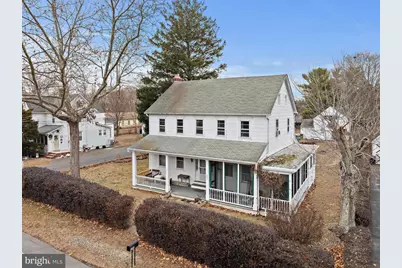 654 E Bay Avenue, Barnegat, NJ 08005 - Photo 1