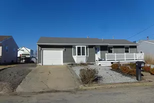 26 W Thames Rd, Little Egg Harbor, NJ 08087 - Photo 1
