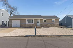 109 E Mullica Rd, Little Egg Harbor, NJ 08087 - Photo 1