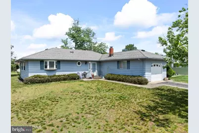 7 Le Diamant Street, Toms River, NJ 08757 - Photo 1
