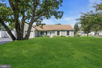 912 New Jersey Avenue, Toms River, NJ 08753 - Photo 1