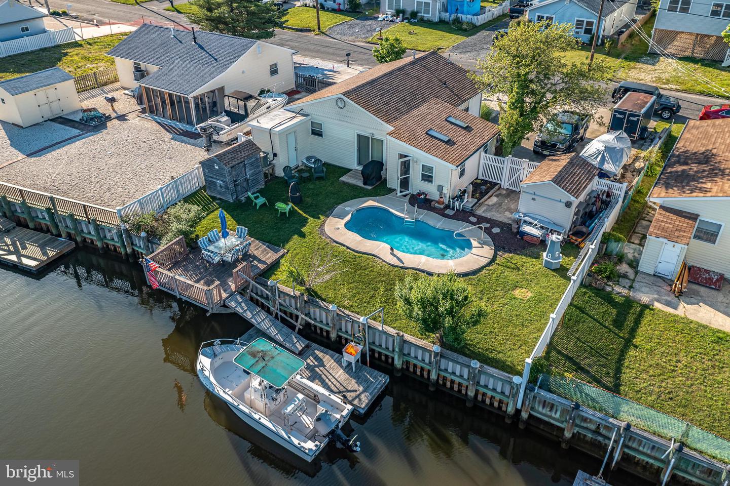 7 Lake Superior Dr, Tuckerton, NJ 08087 MLS NJOC410718 Coldwell Banker