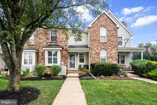 73 Crickhollow Ct, Hillsborough Township, NJ 08844 - Photo 1