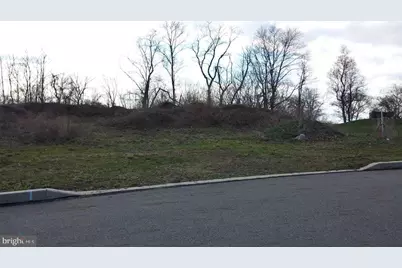 66 Oak Avenue, Halifax, PA 17032 - Photo 1