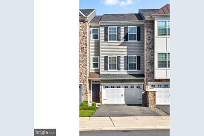 523 Jacobsen Drive Newark De 19702 Mls 1009907888 Coldwell