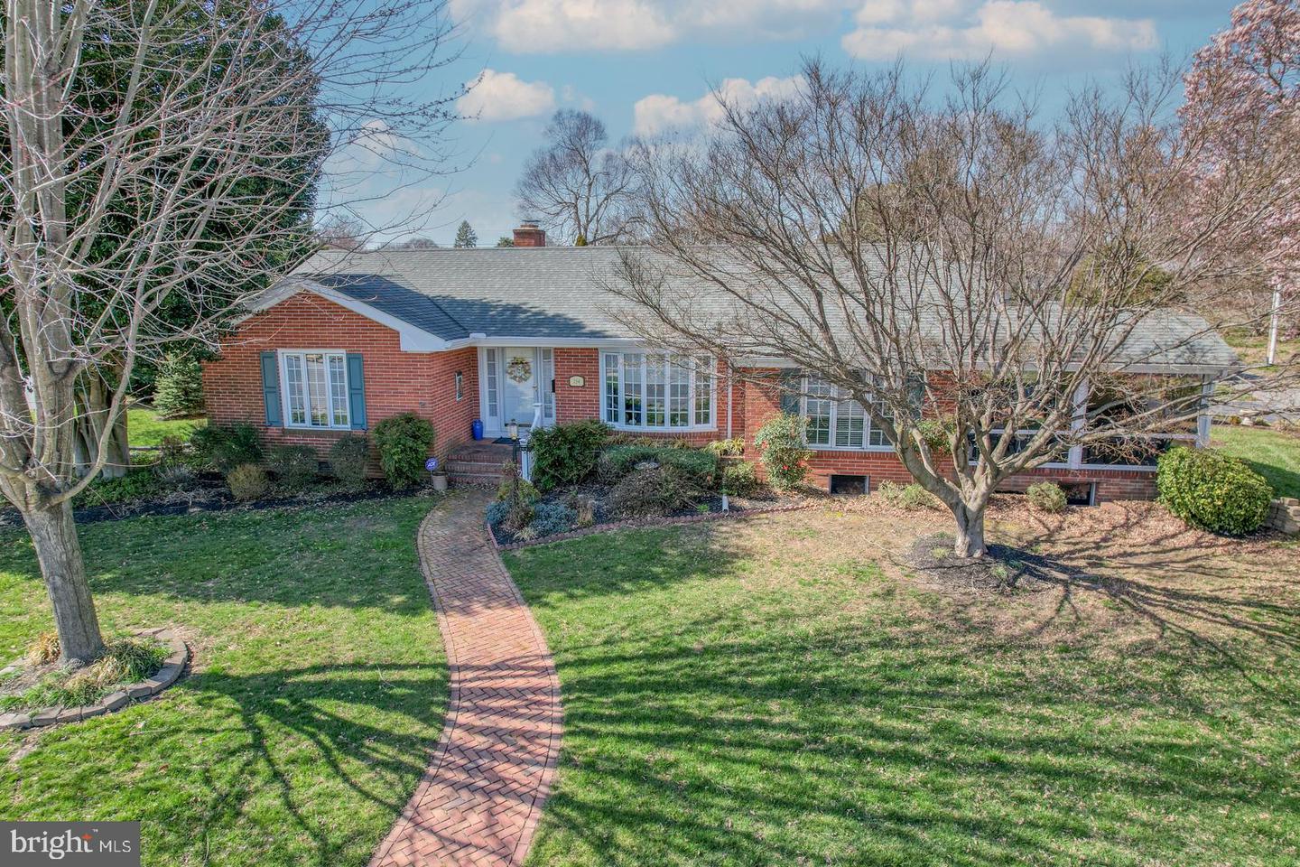 154 Lake Dr, Smyrna, DE 19977 MLS DEKT2017820 Coldwell Banker