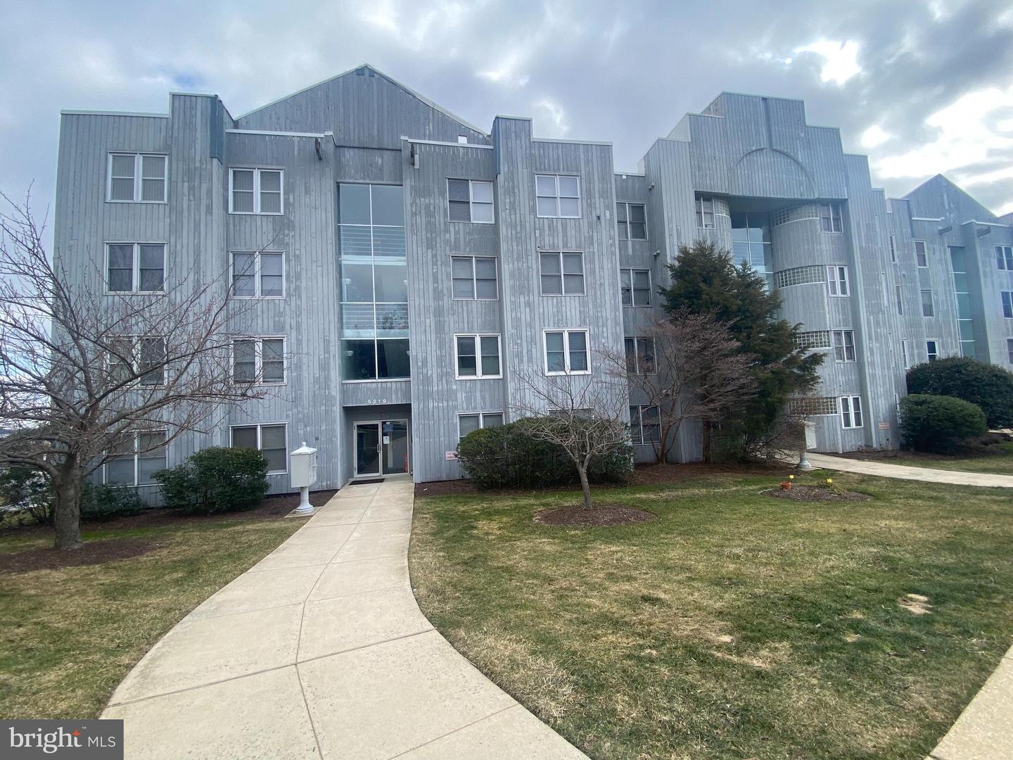 5219 Le Parc Dr 8, Wilmington, DE 19809 MLS DENC2016986 Coldwell