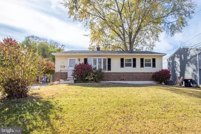 8 Charring Lane, New Castle, DE 19720 - Photo 1