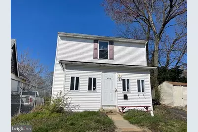 201 East Avenue, New Castle, DE 19720 - Photo 1