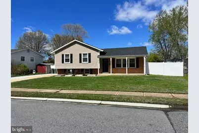 842 Broadfield Drive, Newark, DE 19713 - Photo 1