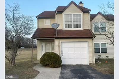 16 Ross Court, Newark, DE 19702 - Photo 1