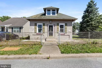 406 West Avenue, New Castle, DE 19720 - Photo 1