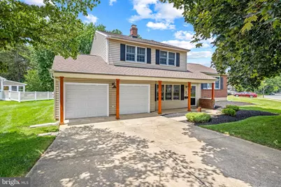 2 Donwood Drive, New Castle, DE 19720 - Photo 1