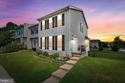 100 W Shetland Court, Newark, DE 19711 - Photo 1