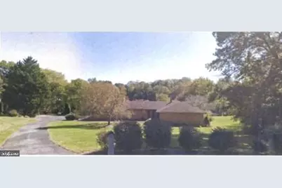 102 Bridleshire Drive, Newark, DE 19711 - Photo 1