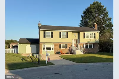 7 Reyburn Court, Bear, DE 19701 - Photo 1