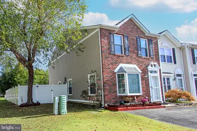 200 Fieldstone Lane, Newark, DE 19702 - Photo 1