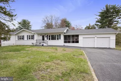 16 4th Avenue, Elkton, MD 21921 - Photo 1