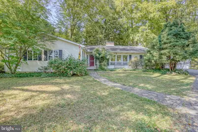 17 E Parkway, Elkton, MD 21921 - Photo 1