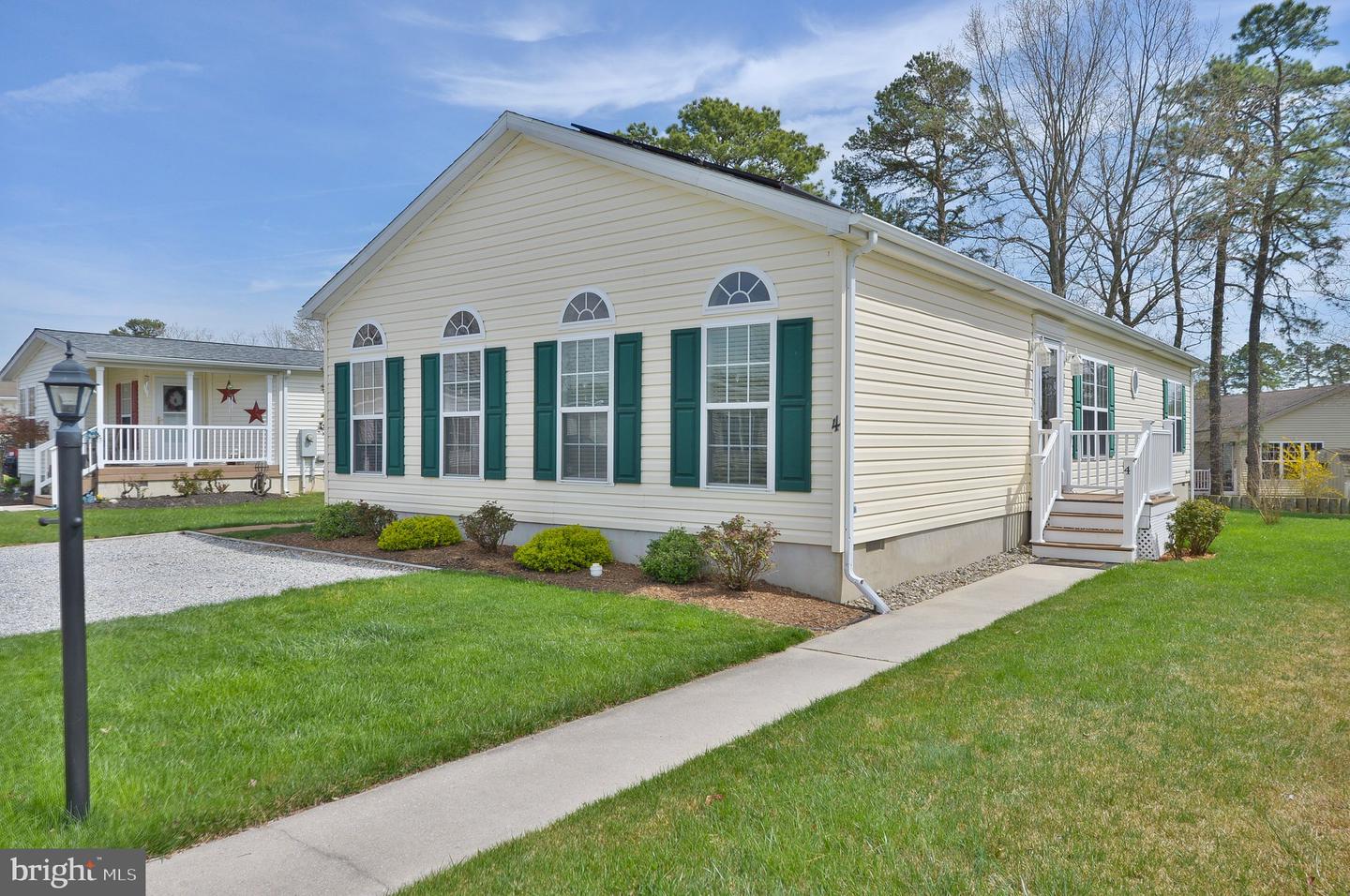 4 Maple Ct, Mays Landing, NJ 08330 MLS NJAC2008010 Coldwell Banker