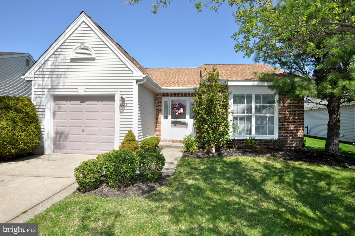 979 Larkspur Pl N, Mount Laurel, NJ 08054 MLS NJBL2022390 Coldwell