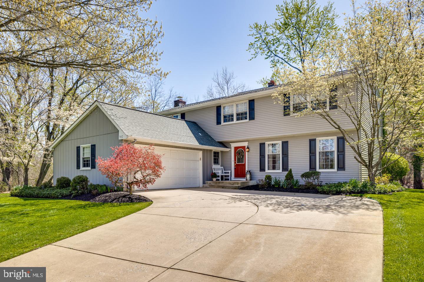 542 Perry Dr, Mount Laurel, NJ 08054 MLS NJBL2023420 Coldwell Banker