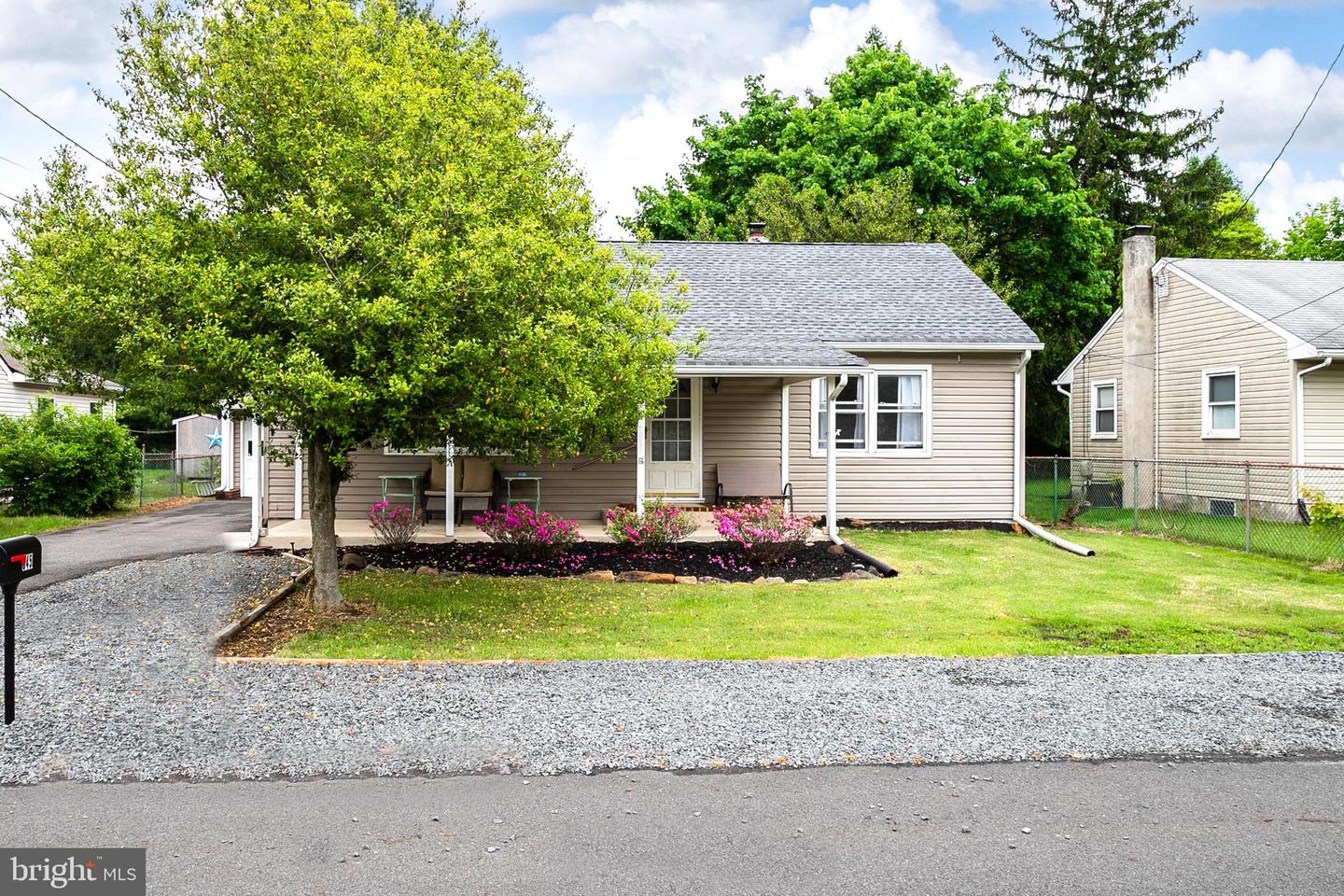 845 East Dr, Bordentown, NJ 08505 MLS NJBL2025522 Coldwell Banker