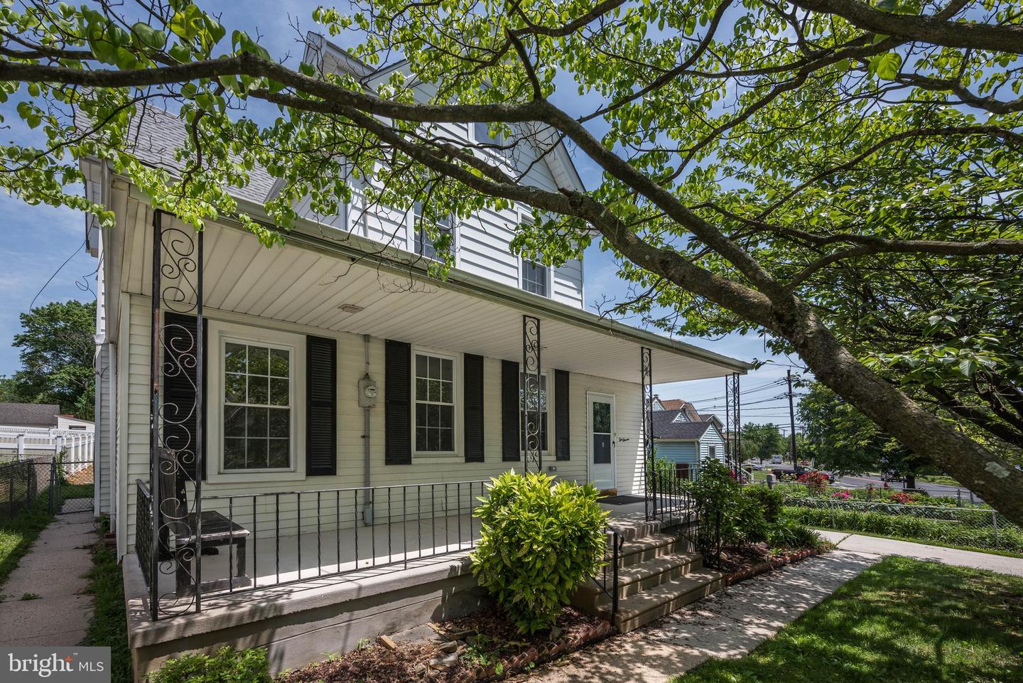 211 N Forklanding Rd, Maple Shade, NJ 08052 MLS NJBL2025938