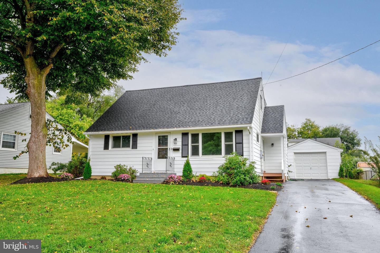 69 Charles Bossert Dr, Bordentown, NJ 08505 MLS NJBL2034548