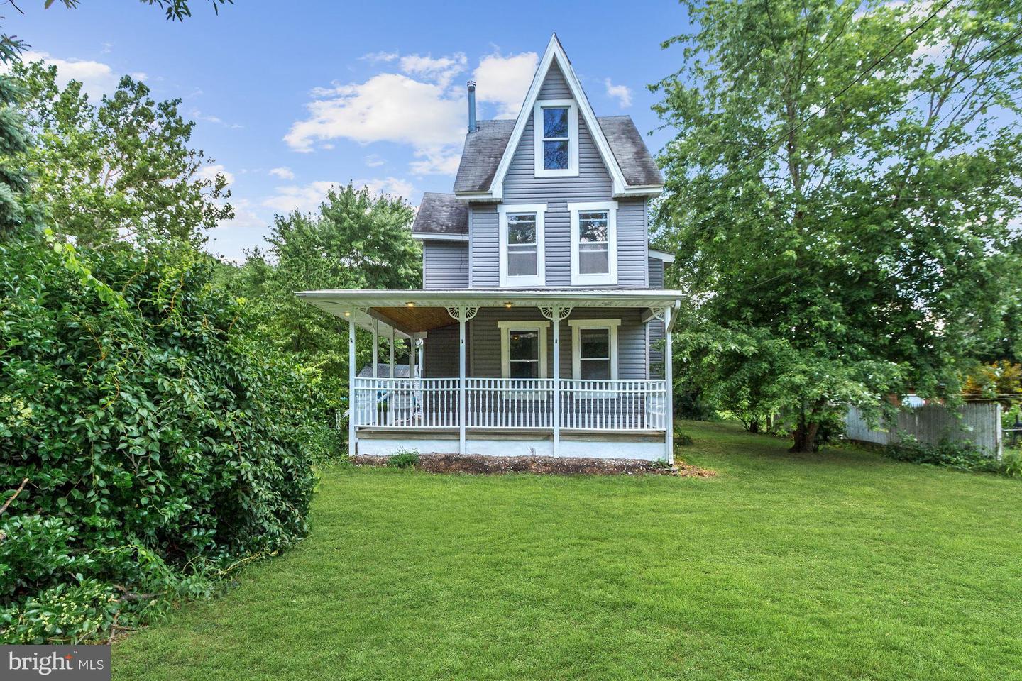 1202 Bridgeboro Rd, Edgewater Park, NJ 08010 MLS NJBL2037472 Coldwell Banker