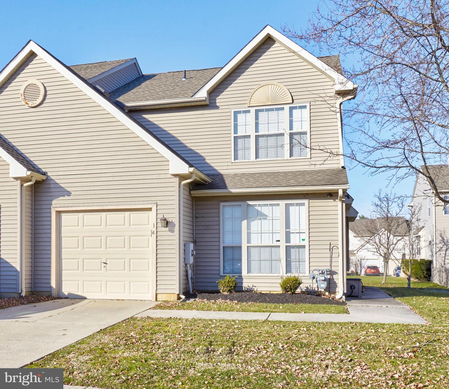 14 Woodcrest Ln, Delran, NJ 08075 MLS NJBL2038902 Coldwell Banker