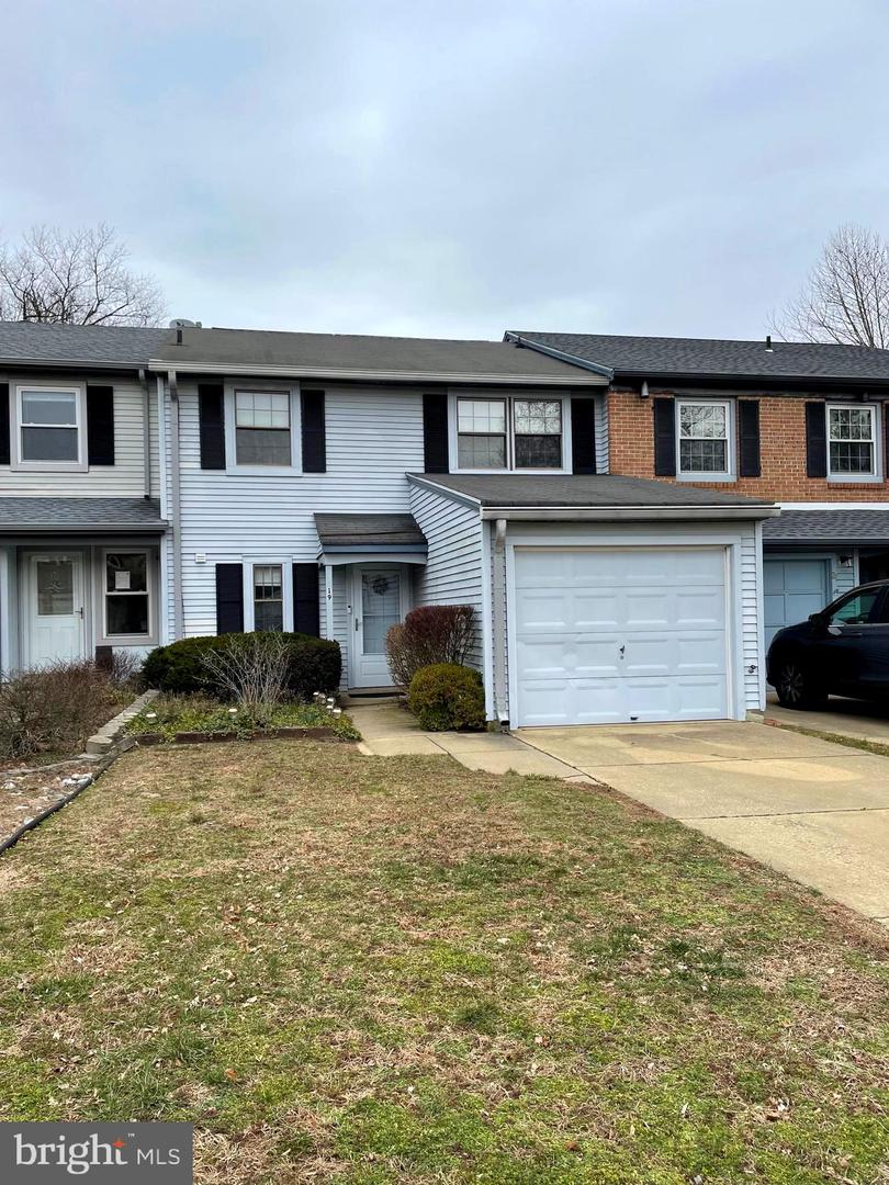 19 Farnwood Rd, Mount Laurel, NJ 08054 MLS NJBL2041878 Coldwell Banker